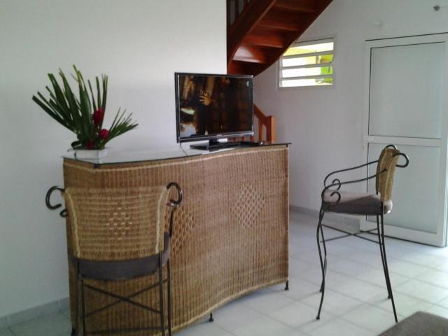 La Cle Du Bonheur Apt F3 N°1 เลอโวแกล็ง ภายนอก รูปภาพ